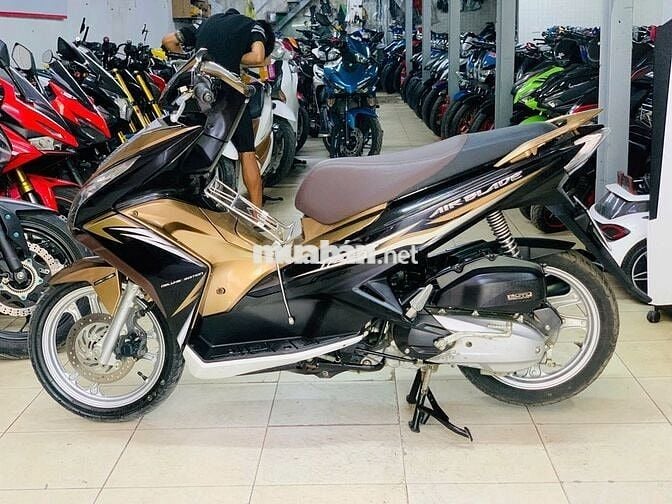 XE MÁY THỊNH PHÁT - AIR BLADE 125 ĐẦU TO VÀNG ĐỒNG