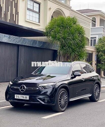 Mercedes Benz GLC 300 2023