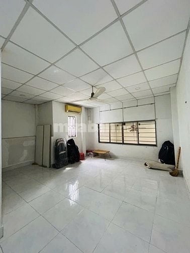 Gần Cầu Ông Bốn, DT 5x11m, 02 Tầng