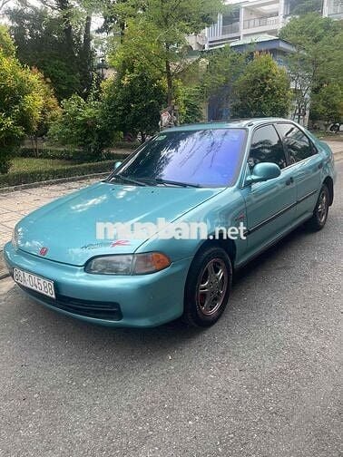 Honda civic số tự động máy vtec 1.6