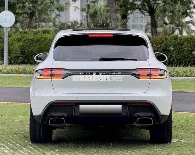 Cần Bán Chiếc Porsche MaCan Model 2025 like new