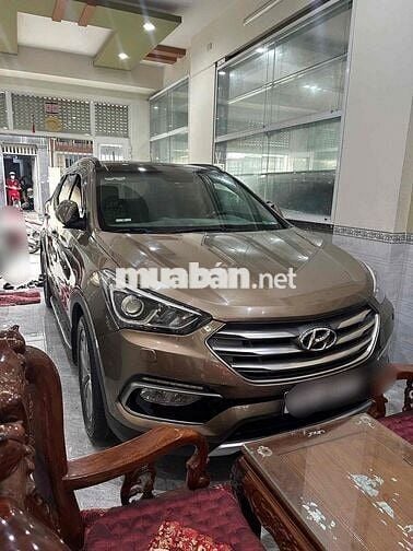 Hyundai Santa Fe 2017 2.2L 4WD - 7000 km