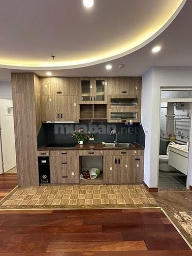 Cho thuê CCCC 70m2 hai ngủ, hai VS. 