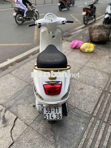 Piaggio vespa LX 3v 2014 mới 90% biển số thành phố