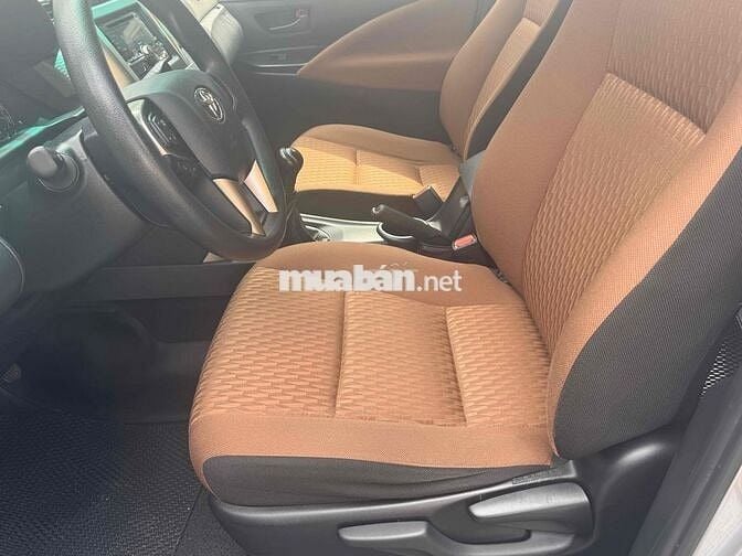 Toyota Innova 2020 E 2.0 MT - 57947 km