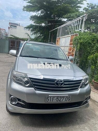Toyota Fortuner 2015 - 14000 km