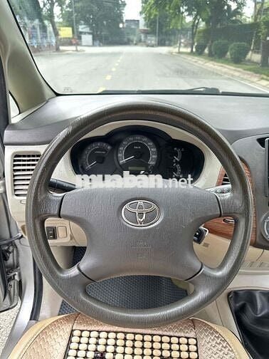 Toyota Innova 2008 G - 278532 km
