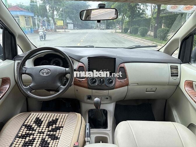Toyota Innova 2008 G - 278532 km