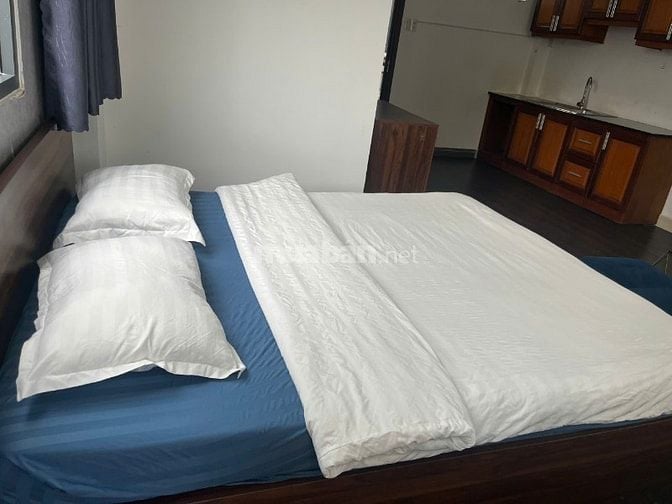 💥Căn Hộ Dịch Vụ Ban Công Đẹp Số 23 Hát Giang, p2, Tân Bình 💥