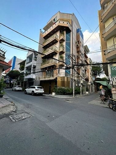  2MT Cộng Hòa, TB – Hầm 6 Tầng – Thang Máy – Full Nội Thất 5 SAO 28TỶ