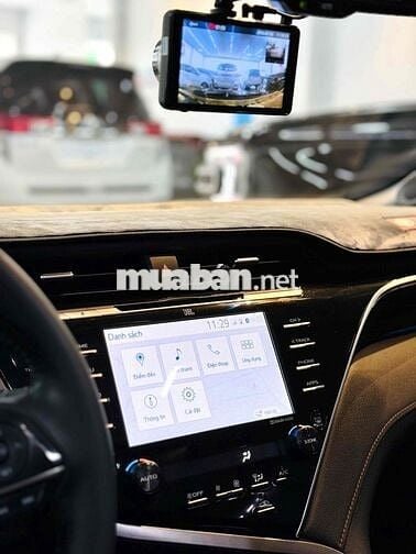 Toyota Camry 2019 2.5Q - 52000 km | Form mới