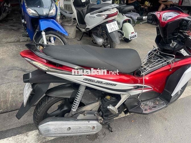 cửa hàng cần bán