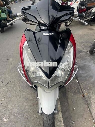 cửa hàng cần bán