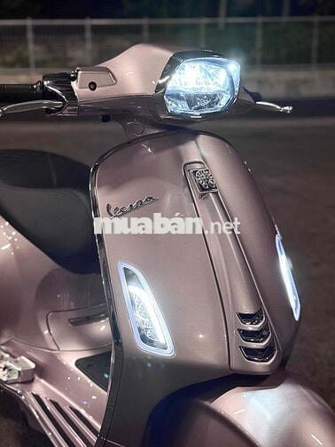 Vespa Sprint TFT 125 Hồng Porsche full đồ chơi