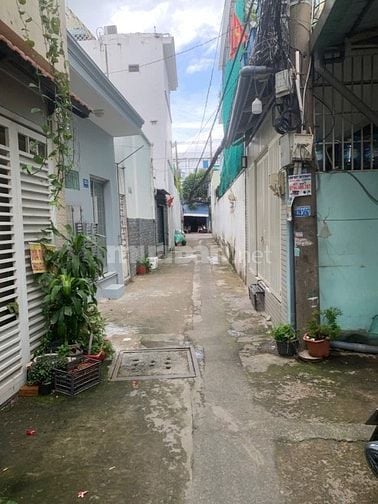 Bán nhà hẻm xe hơi Bùi Văn Ba ngày Khu Chế Xuất Quận 7