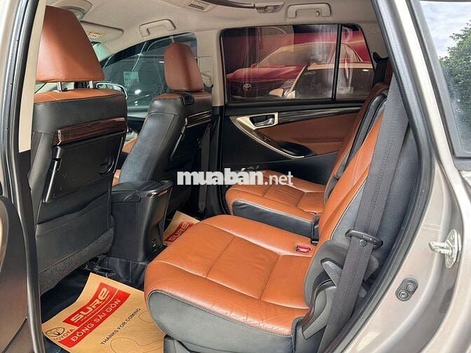 Toyota Innova 2.0V 2017 - 125470 km
