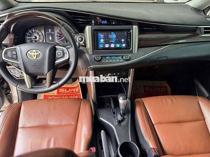 Toyota Innova 2.0V 2017 - 125470 km