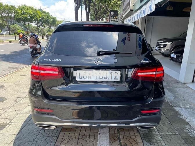 ✅GLC300 4MATIC sx 2018 - 104,000 km