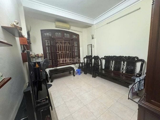 17 tỷ vỉa hè oto tránh cho thuê vp khu P/Lô Víp Nguyễn Chí Thanh