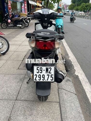 SH ý 150i đầu 104 2010 mới 90% Bstp chính chủ