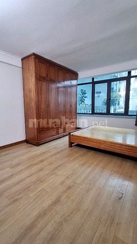Chính chủ bán nhà Xã Đàn giá 8,5 Tỷ, 38m x6T. Mặt tiền 4m. Ngõ thông