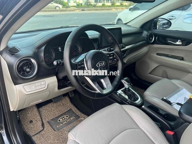 bán xe Cerato 1.6 luxury 2020 cực chất