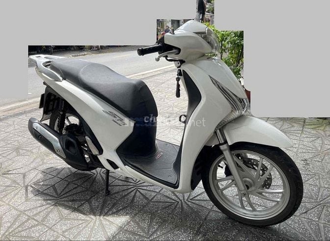 Bán xe SH  150 sử dụng do nữ mới 