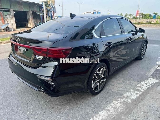 bán xe Cerato 1.6 luxury 2020 cực chất