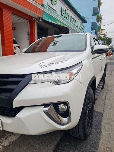 TOYOTA FORTUNER 2 4G,máy dầu,tựđộng,2020,ZINĐEP95%