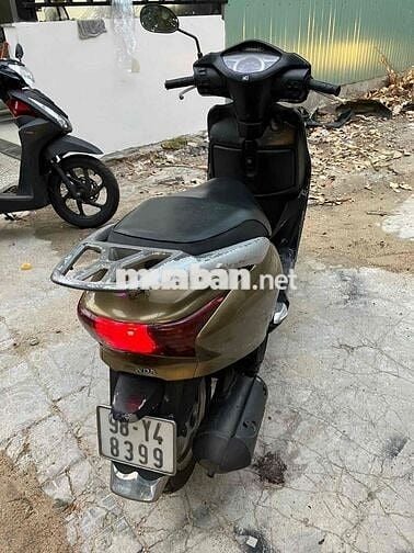Honda Lead máy êm chạy bốc