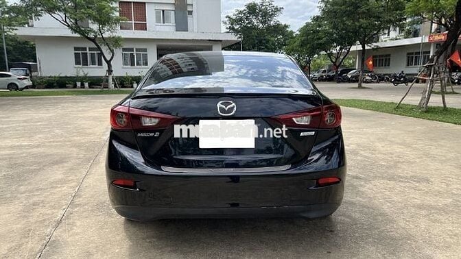Mazda 3 2015 1.5 AT Sedan - 137000 km