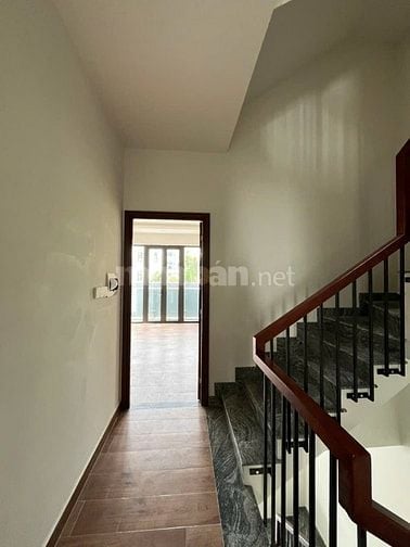 Cho thuê căn hộ dịch vụ rộng 40m2 tại khu đô thị T&T Millennia
