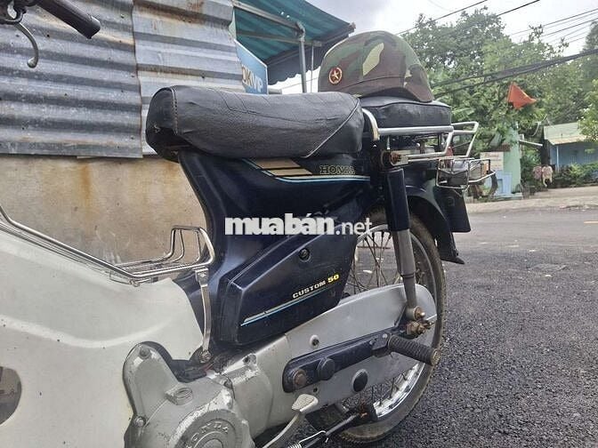Xe cúp 82 50 có đề ae alo ***