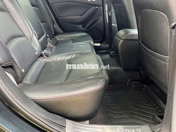 Mazda 3 2015 1.5 AT Sedan - 137000 km