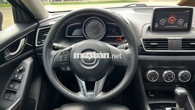 Mazda 3 2015 1.5 AT Sedan - 137000 km