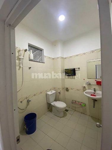 Bán nhà trệt lầu 67 E đường 2 long trường.