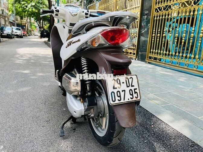 HONDA SH MODE 125 TRẮNG NÂU NGUYÊN BẢN BIỂN 29