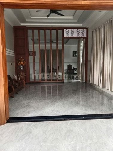 Bán biệt thự sân vườn kèm xưởng, 1.250m2 tại ĐT 741, Bù Nho, Phú Riềng