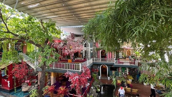 Bán quán CAFE MTKD Nguyễn Ảnh Thủ ngang 24m 3 lầu sân vườn 624m2 48 tỷ