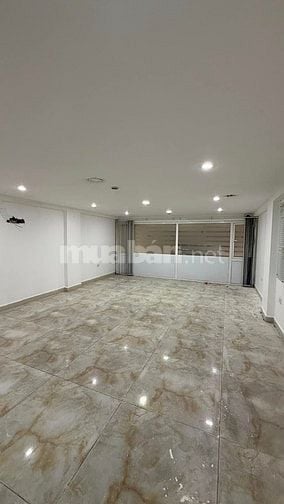 GIẢM NGAY 5 TỶ TÒA NHÀ VĂN PHÒNG MẶT PHỐ VIP QUẬN BA ĐÌNH – VỈA HÈ ĐÁ