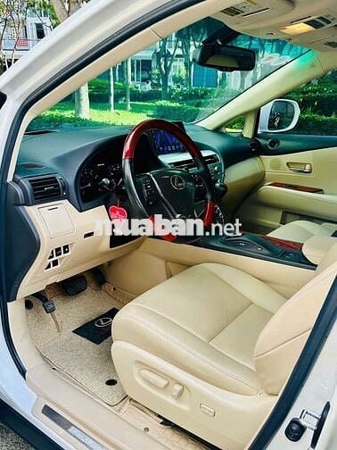 CHÍNH CHỦ BÁN: Lexus RX 350 AWD Model 2011 rất mới