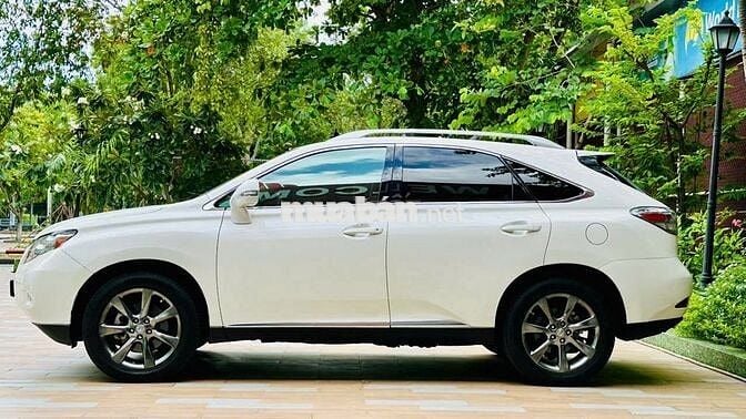 CHÍNH CHỦ BÁN: Lexus RX 350 AWD Model 2011 rất mới