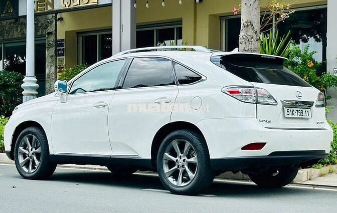 CHÍNH CHỦ BÁN: Lexus RX 350 AWD Model 2011 rất mới