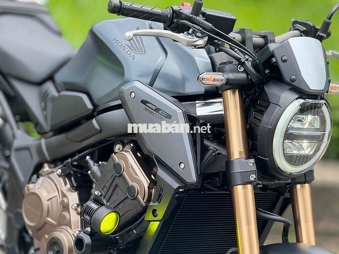 CB650 2024 vin 2023 odo 800km xám chì