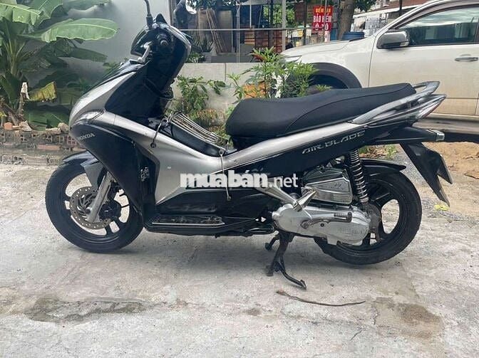 9 chủ cần bán máy móc êm ru