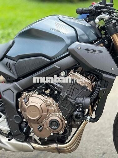 CB650 2024 vin 2023 odo 800km xám chì