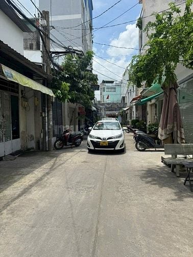 ⭐️Bán gấp Nhà DT:8x12m hẻm xe hơi 7m Huỳnh Văn Nghệ, P15, Q.Tân Bình.