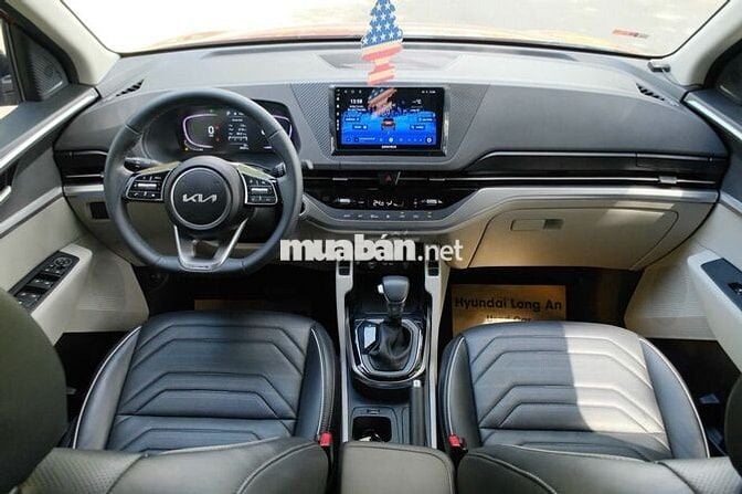 Kia Carens 1.5G Luxury 2023 - 23000 km