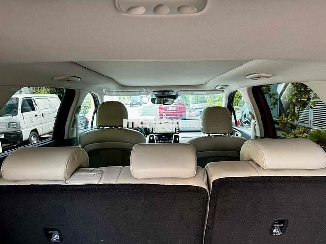 Sorento 2.2D luxury lăn bánh cuối 2021
