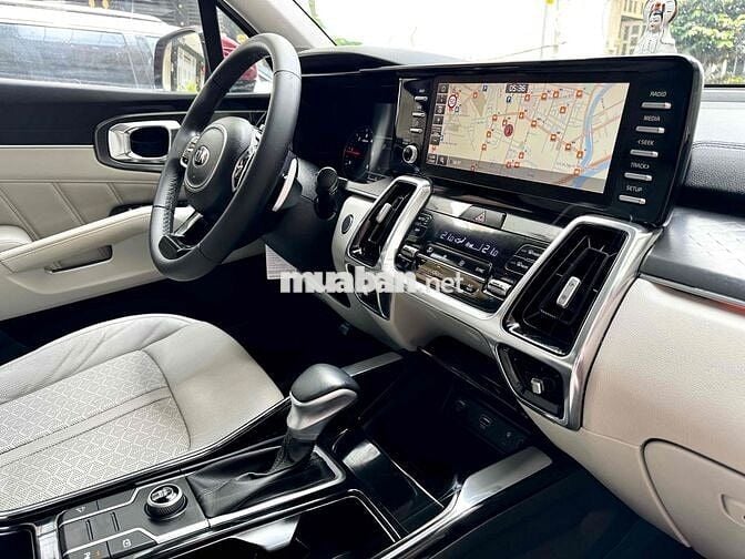 Sorento 2.2D luxury lăn bánh cuối 2021